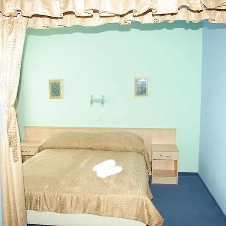 Salgo Hotel